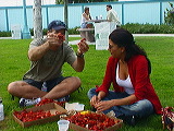 eating_crawfish4