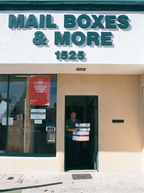 mailboxes_and_more