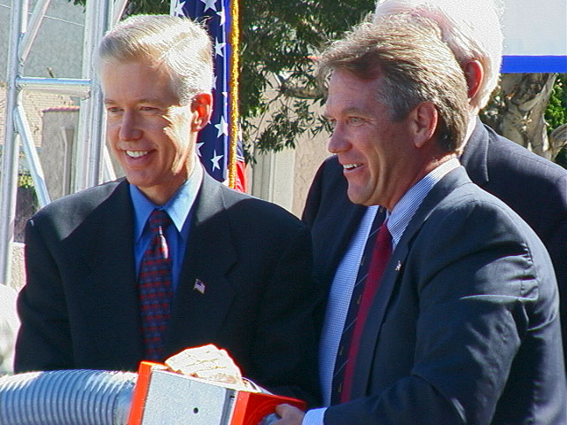 hightech-connection2